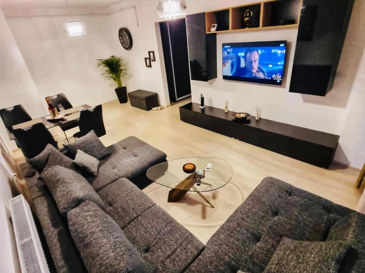 Deluxe Lake View Mamaia Bagian luar foto
