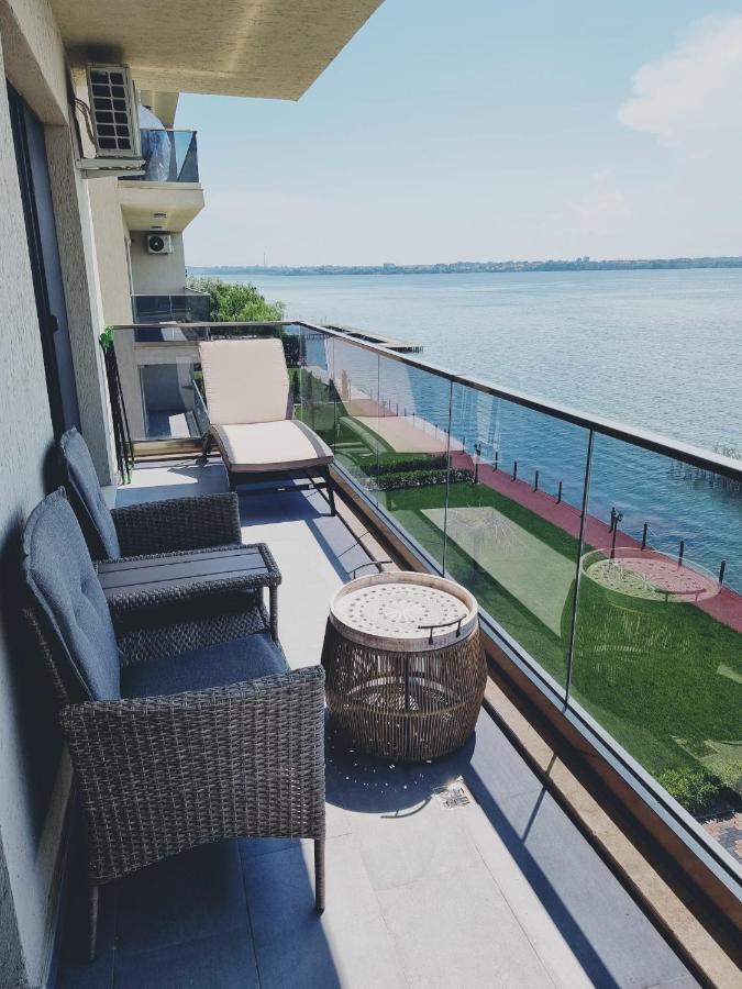 Deluxe Lake View Mamaia Bagian luar foto